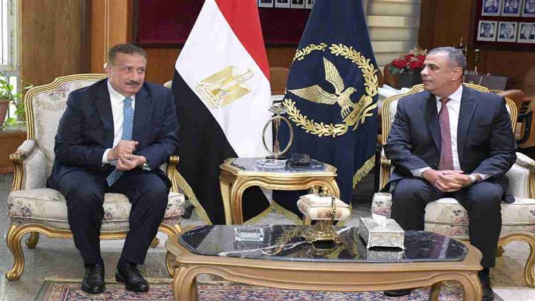 محافظ بورسعيد يهنئ مدير الأمن بمنصبه الجديد ويشيد بدور الداخلية في حماية مقدرات الوطن