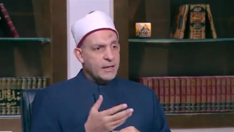 هل يمكن أن يحسد الإنسان نفسه أو أولاده؟ أمين الفتوى يجيب