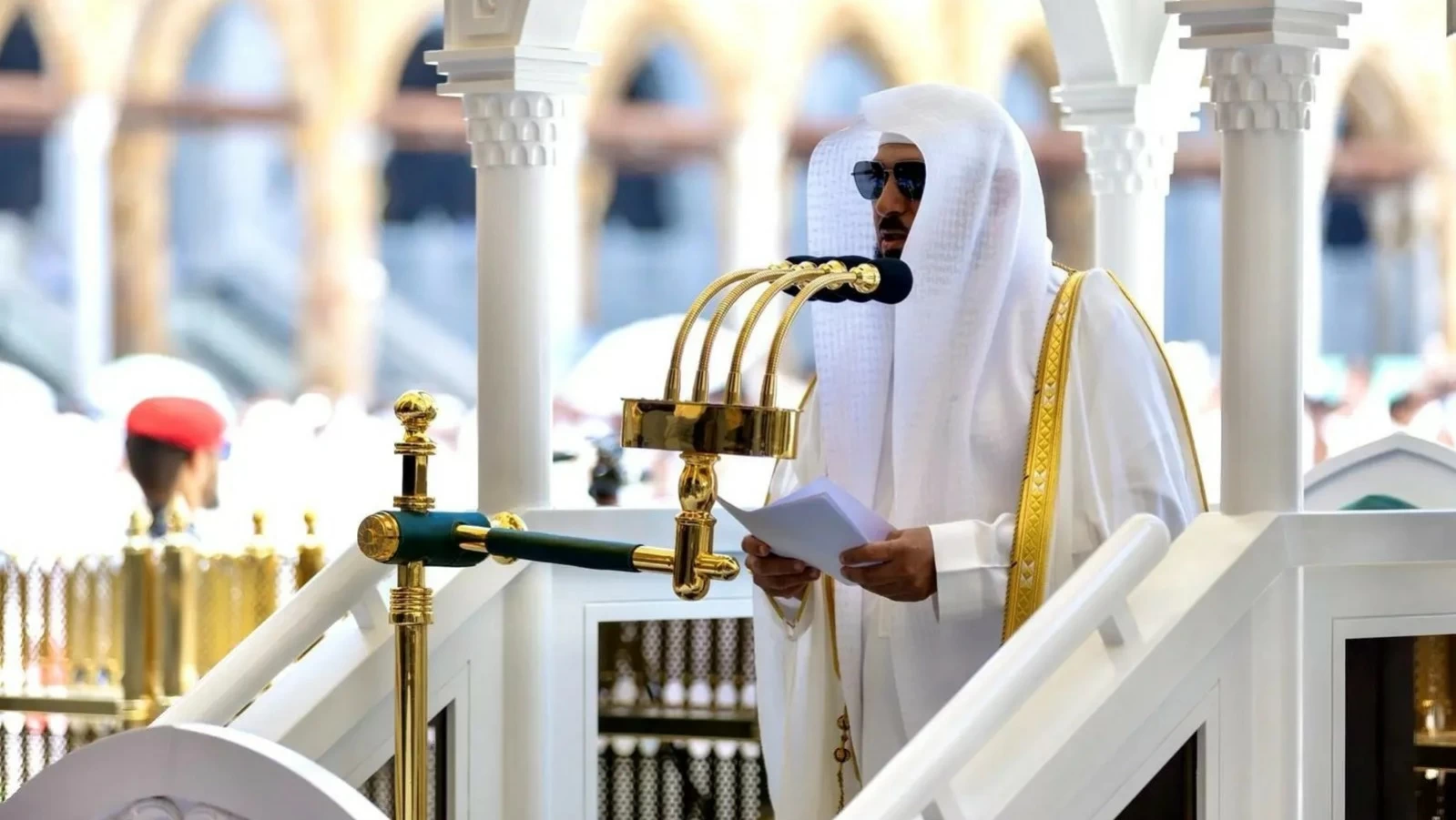 خطيب المسجد الحرام: الاستغاثة بالله سبب لتفريج الكربات وتكفير السيئات – أخبار السعودية