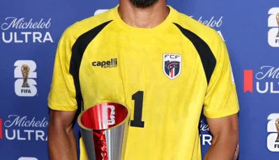 «فوزينيا» أوقف «بطل العالم»