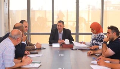 محافظ دمياط يتابع المخطط الهندسي لمسار شبكة الكهرباء على طريق رأس البر الغربي