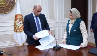 فرص عمل آمنة بالخارج، وزير العمل يراجع العقود بنفسه ويطمئن على حقوق العاملين