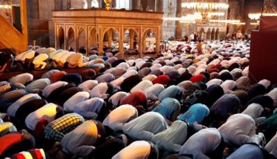 مواقيت الصلاة اليوم الإثنين، موعد أذان العشاء في القاهرة والمحافظات