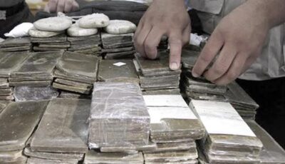 هرب مخدرات بـ 250 مليون وأعين الداخلية رصدته، كوافير الساحل الذي دمر عقول الشباب بصحبة امرأة