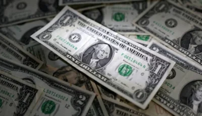 الدولار يرتفع مع تصاعد الصراع بين أمريكا وإيران
