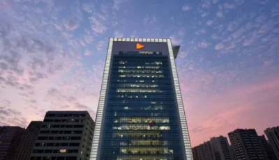 6.73 مليار درهم أرباح «أبوظبي التجاري» بالنصف الأول بنمو 34%