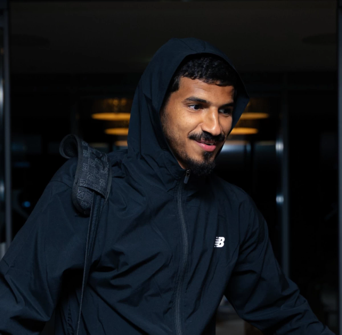 الهلال يعزز مركز الظهير الأيمن.. ويغازل دولي سنغالي