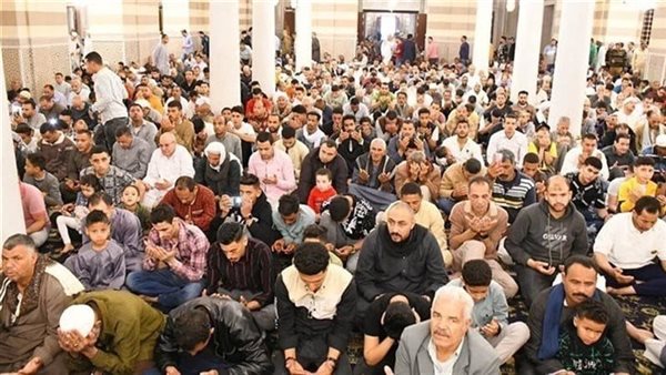 هل يجوز للخطيب تقصير خطبة الجمعة مراعاة لأصحاب الأعذار؟ الإفتاء تجيب