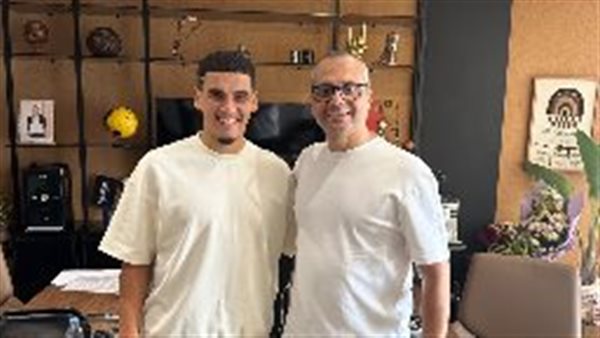 الأهلي يعمل على إنهاء إجراءات سفر بن جديدة إلى إسبانيا