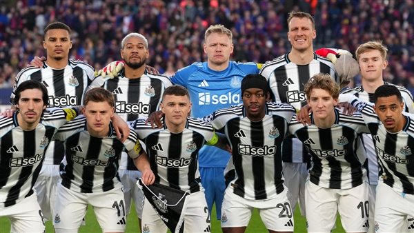 نيوكاسل يونايتد يفوز على فالنسيا وديا 2-1