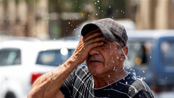 8 محافظات تحت “نار” الـ 40 وتحسن في القاهرة، درجات الحرارة المحسوسة اليوم بمدن مصر