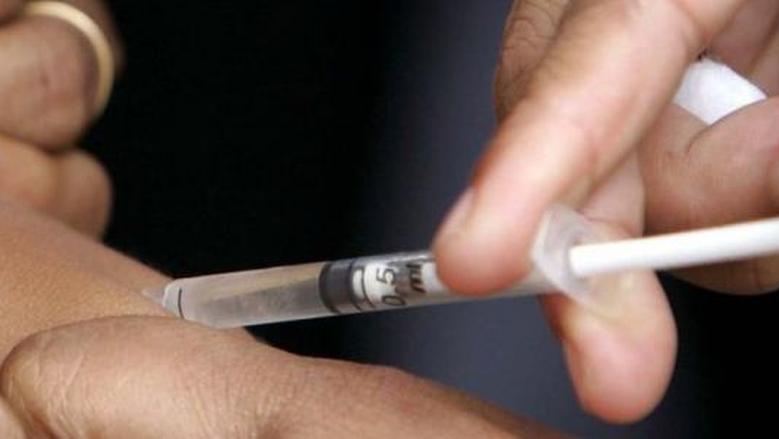 التطعيمات الإجبارية.. متى يمنع الأطفال من أخذ الجرعات؟