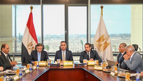 وزيرا التموين والزراعة ورئيس مستقبل مصر يبحثون مستجدات مشروع «كاري أون»