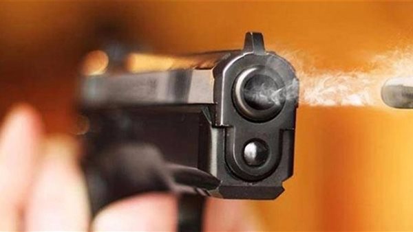 طالب يطلق النار على جاره بـ«فرد خرطوش» بسبب لعب الكرة وإصابة طفلة تصادف وجودها