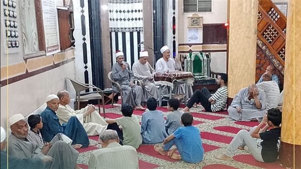 أوقاف قنا تواصل احتفالات المولد النبوي الشريف في 33 مسجدا