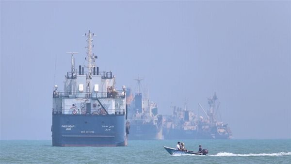 وزير الطاقة الأمريكي: عبور أكثر من 15 مليون برميل من النفط عبر مضيق هرمز خلال يوم