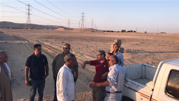 محافظ أسيوط يوجه بسرعة إنشاء جبانات المسلمين بالظهير الصحراوي في أبنوب