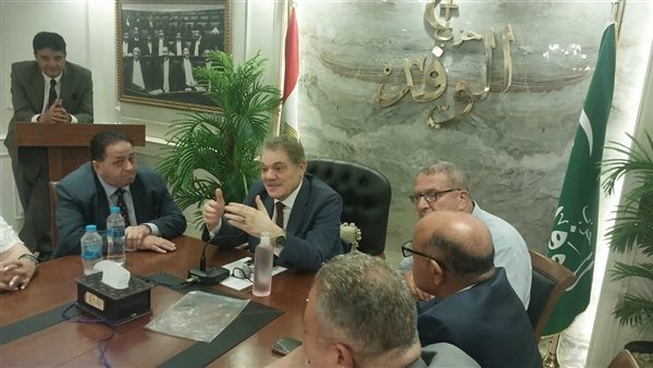 رئيس الوفد: اللجان التي لا تعمل سوف يتم حلها والمنصة الرقمية تتابع النشاط