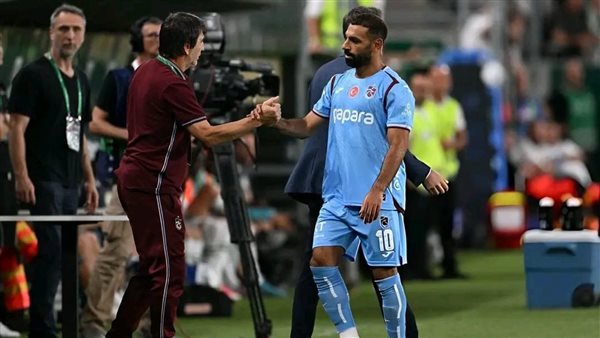 فريق محمد صلاح، مدرب طرابزون يعلن استقالته على الهواء بعد الهزيمة القاسية أمام فيرينكفاروسي