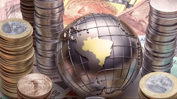 لاستثمار الأجنبي في ميزان التنمية.. خبراء: الاستثمارات الإنتاجية محرك للنمو.. تخلق فرص عمل وتدعم الصادرات.. ونجاحها يقاس بالقيمة المضافة للاقتصاد
