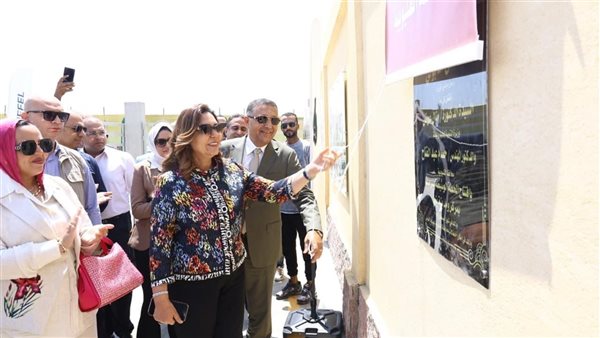 وزيرة التنمية المحلية ومحافظ القليوبية يفتتحان المحطتين الوسيطتين للمخلفات بعرب العليقات