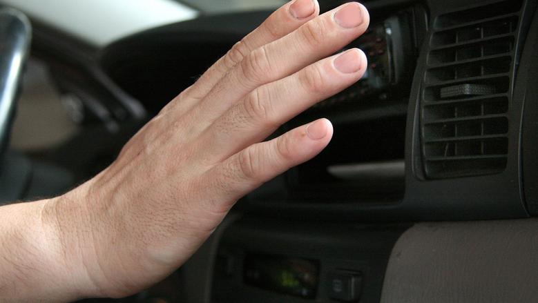 هتدمره نهائيا.. 8 أخطاء تسبب في تعطيل محرك السيارة