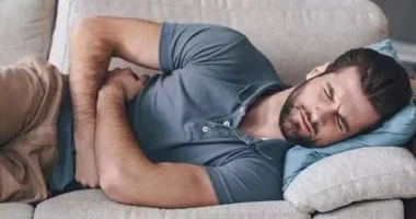 لماذا يجب الحذر من وصفات تنظيف القولون.. طرق بسيطة لصحة الهضم