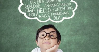 بتتكلم أكتر من لغة؟.. 4 لغات قد تجعل الدماغ يبدو أصغر بـ13 سنة