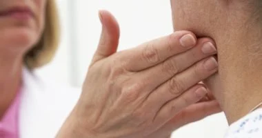 متى تكون العقد الليمفاوية علامة خطر؟.. حالات تستدعي سرعة الفحص