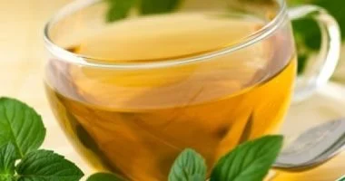 6 مشروبات قد تساعدك فى تخفيف الصداع.. بينها الزنجبيل والنعناع