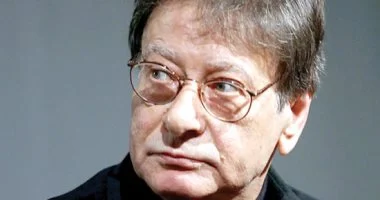 حبيبات محمود درويش.. من ريتا إلى زوجتيه