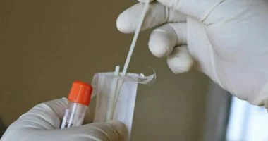 هل يؤثر السهر أو الدورة الشهرية فى دقة نتائج التحليل.. نصائح الأطباء