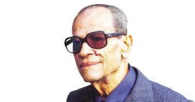 محمد الملحي يكشف لـ العاشرة أسرار نجيب محفوظ في الإسكندرية