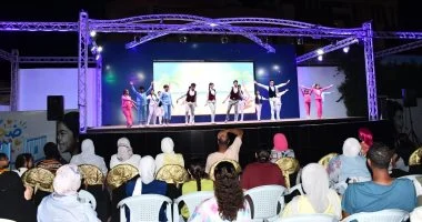 عروض تراثية تزين خامس أيام شاطئ الفن فى مطروح