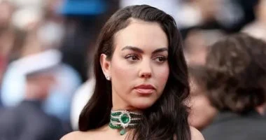 وصفوها بالسمينة.. كيف ردت جورجينا رودريجيز على منتقدى صورها الأخيرة