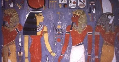 من أوزوريس إلى رحلة رع فى العالم الآخر.. كتب مبسطة لفهم أساطير مصر