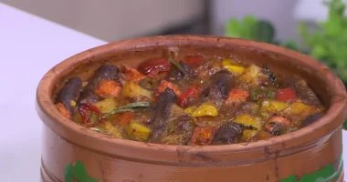 طريقة عمل سجق بالخضار بخطوات بسيطة.. أطفالك هيحبوها