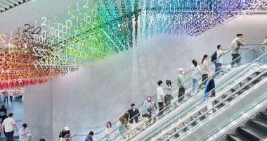 4000 رقم ملون تحول ممر للمشاة فى هونغ كونغ إلى مشهد متحرك