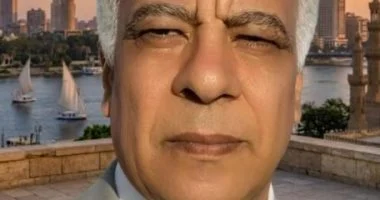 الشاعر المصرى عبد اللطيف مبارك يفوز بـ جائزة ناجى نعمان الأدبية لعام 2026