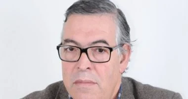«صحافة الشاشات».. قراءة استشرافية لمستقبل الإعلام في عصر الذكاء الاصطناعي
