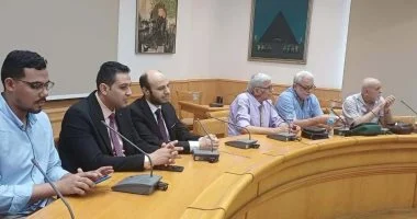 “آفاق الدراسات اللغوية”.. مائدة مستديرة تبحث مستقبل اللغة فى عصر التكنولوجيا