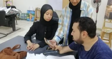 مشروع فنان يختتم موسمه الثالث بإبداعات فى الرسم والخزف