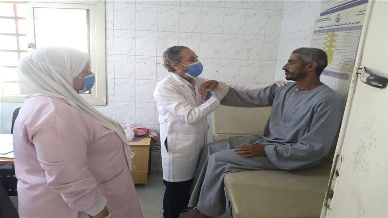 «صحة المنيا» تقدم 118 ألف خدمة طبية مجانية ضمن «حياة كريمة»