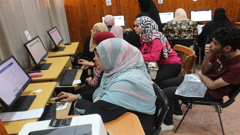 كليات الإعلام والألسن في صدارة اختيارات المرحلة الثانية لتنسيق الجامعات 