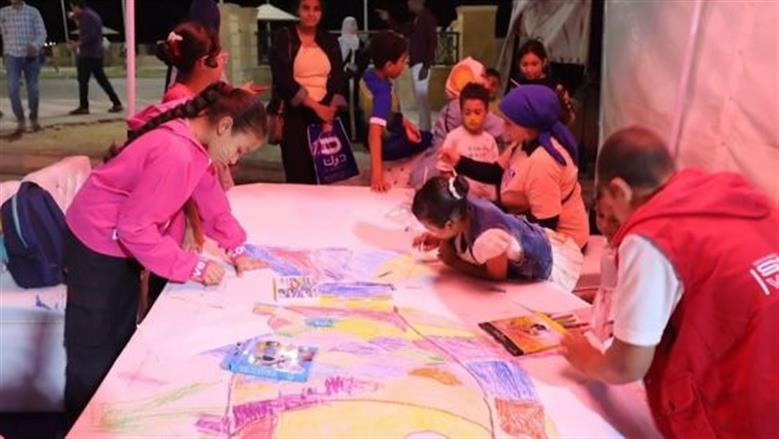 بـ«مشاركة 37 دار نشر».. إقبال جماهيري كبير على معرض السويس للكتاب (فيديو)