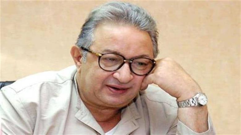 نبيلة عبيد تحيي ذكرى رحيل نور الشريف: فنان استثنائي امتلك عقلا ورؤية تجاوزت التمثيل
