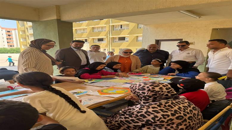 مدير «تعليم القاهرة» تتابع برامج الطلاب الصيفية واستعدادات المدارس للعام الجديد