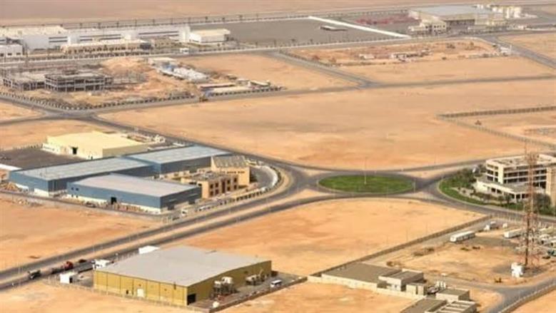 من السيارات إلى الدواء.. 8 صناعات تفتح لها الحكومة باب الاستثمار بنظام الإيجار المنتهي بالتملك