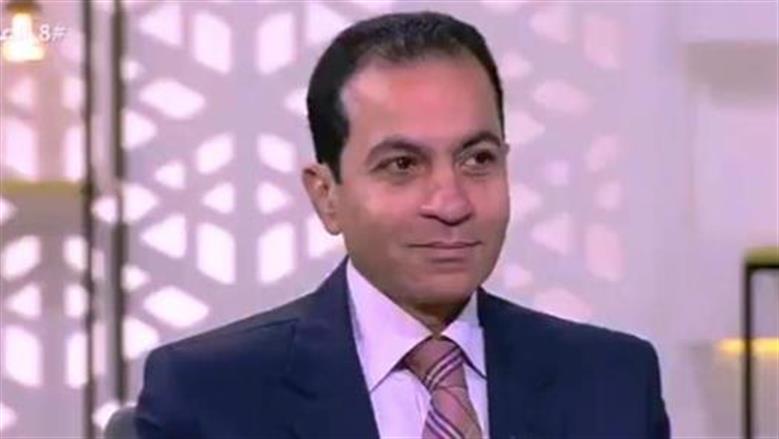 خبير اقتصادي: حساسية المواطنين تجاه سعر الدولار «مبالغ فيها».. والسوق يخضع للعرب والطلب