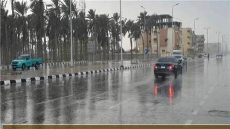 حالة الطقس اليوم.. الأرصاد توضح حقيقة سقوط الأمطار في عدة محافظات